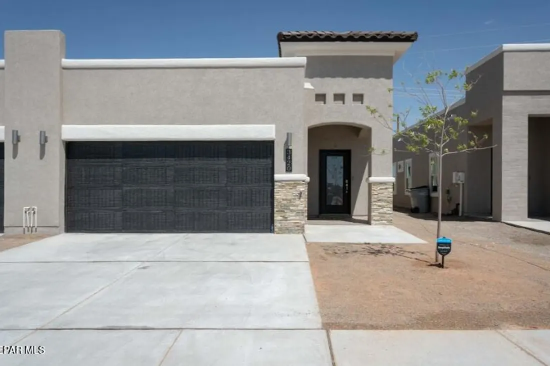 3432 Gary Brewster Place B